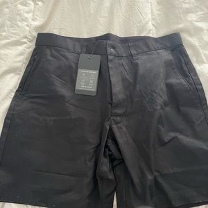 High side chino short - men’s size 35, black